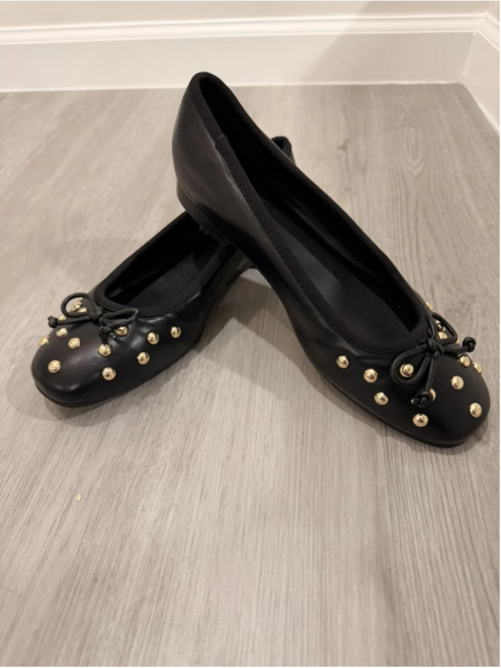 Marc Fisher Tempt Embellished Ballet Flats Size 8 Black with Gold Studs